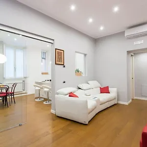 https://national-luxury-apartment.it-romehotels.com