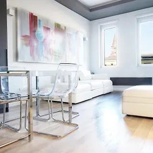Apartamento Jewel Vista Duomo 100m, Milão