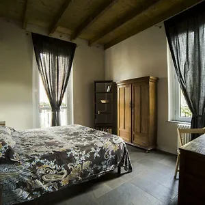 https://antico-borgo-milan.italymilanhotels.net